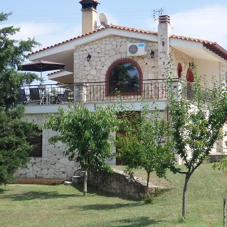 Villa George 아피토스 외부 사진