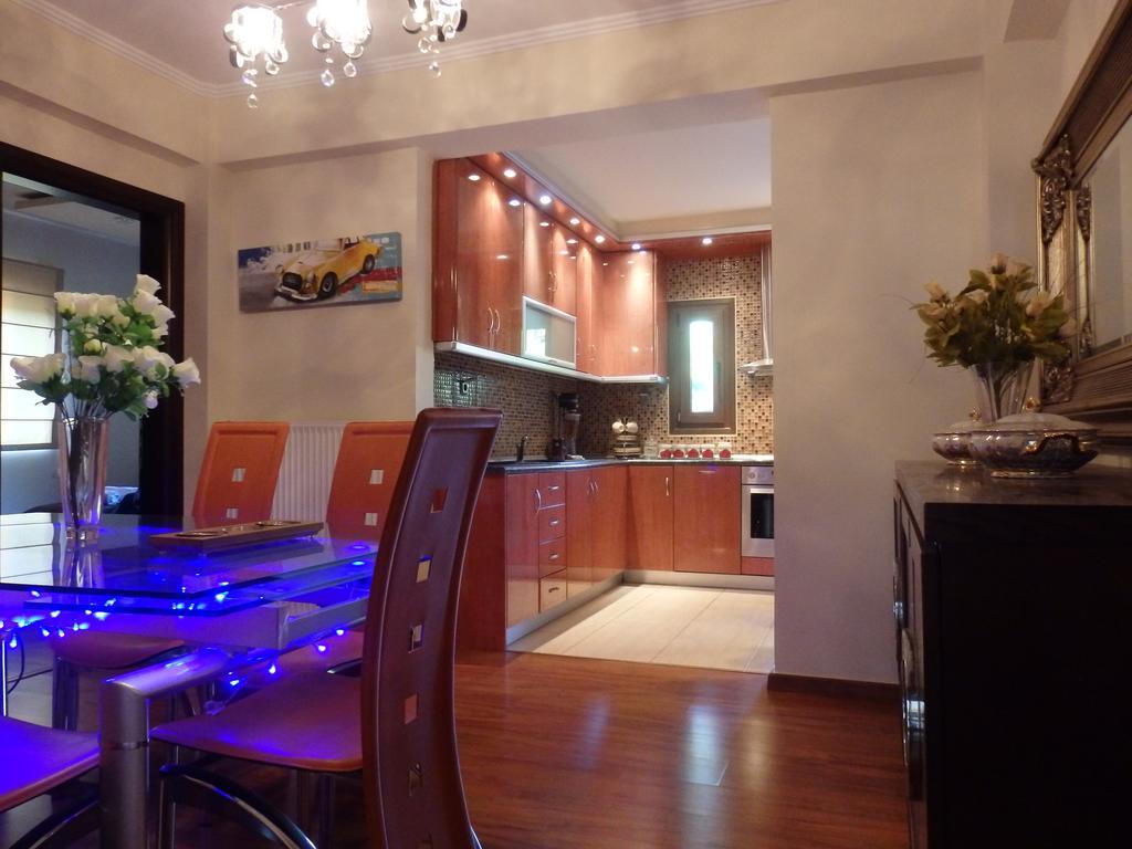 Villa George 아피토스 외부 사진